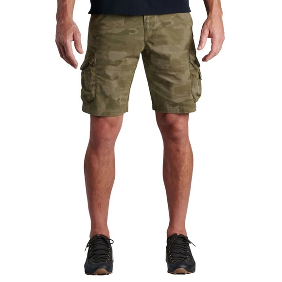 Men's Kuhl Camo Cargo Shorts - Picture 2 of 10